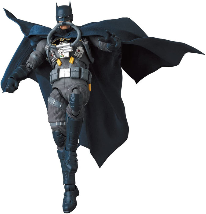 MAFEX Stealth Jumper Batman (Batman: Hush Ver.) Action Figure