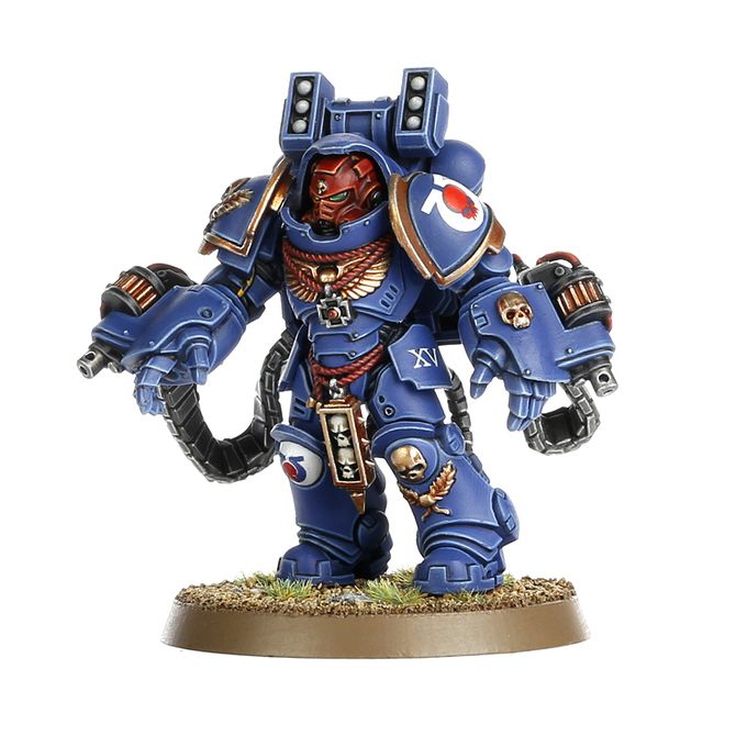 SPACE MARINES PRIMARIS AGGRESSORS