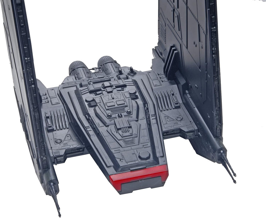 Kylo Ren's Command Shuttle | Model Kit | Revell