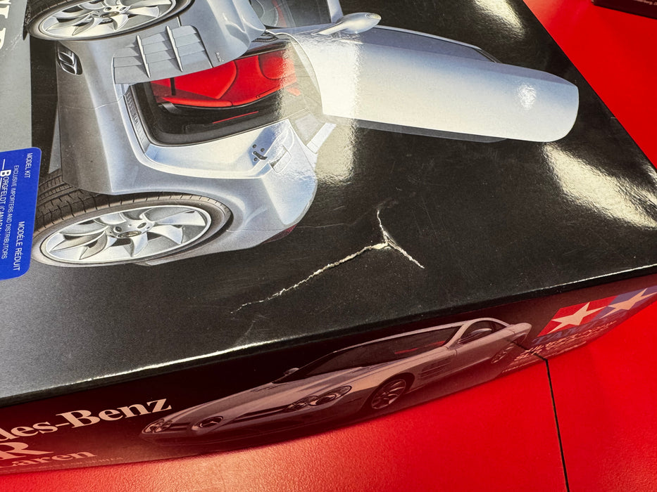1/24 MERCEDES-BENZ SLR McLaren (BOX DAMAGED) | Model Kit | Tamiya