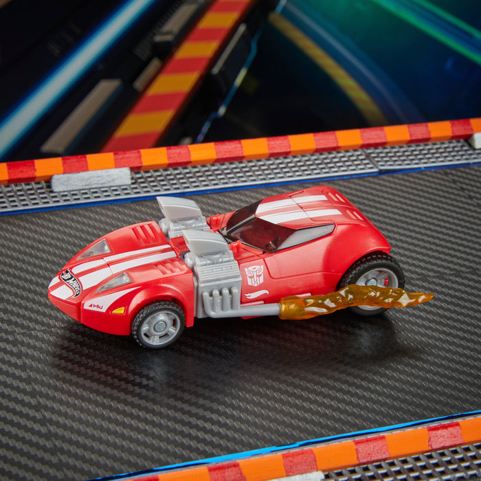 Transformers Collaborative Hot Wheels(R) x Transformers Twin Mill | Action Figure | Hasbro