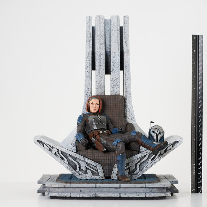 Star Wars: The Mandalorian - Bo-Katan Kryze on Throne Premier Collection Statue