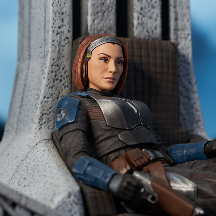 Star Wars: The Mandalorian - Bo-Katan Kryze on Throne Premier Collection Statue