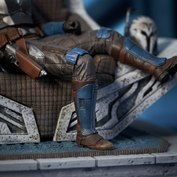 Star Wars: The Mandalorian - Bo-Katan Kryze on Throne Premier Collection Statue