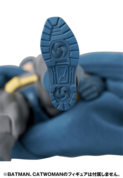 [PREORDER] Mafex Bruce Wayne (Batman: Hush Ver.) | Action Figure | Medicom Toy