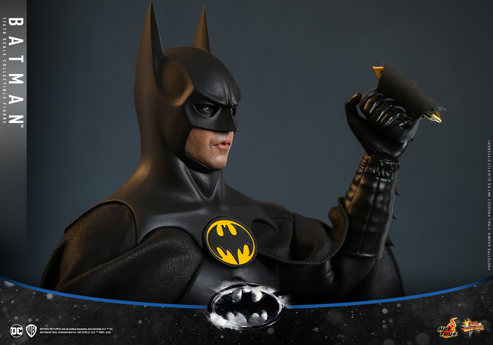 [PREORDER] Batman Sixth Scale Figure