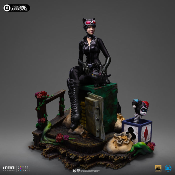 [PREORDER] Catwoman (Gotham City Sirens) Deluxe 1:10 Scale Statue