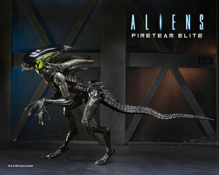 Aliens: Fireteam Elite Spitter Alien Action Figure