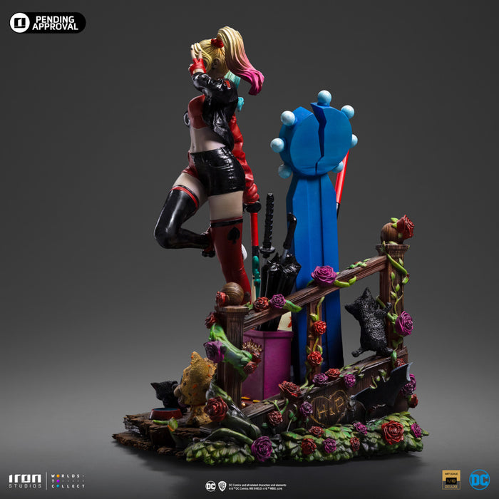 [PRE-ORDER] Harley Quinn (Gotham City Sirens) Deluxe 1:10 Scale Statue