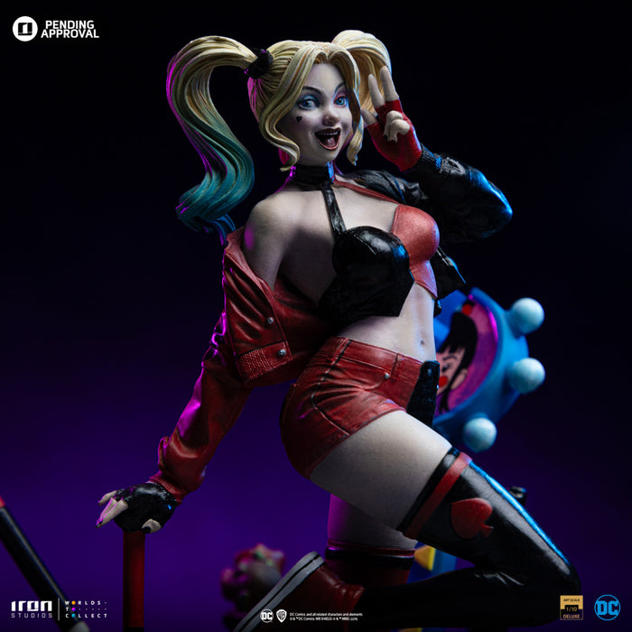 [PRE-ORDER] Harley Quinn (Gotham City Sirens) Deluxe 1:10 Scale Statue