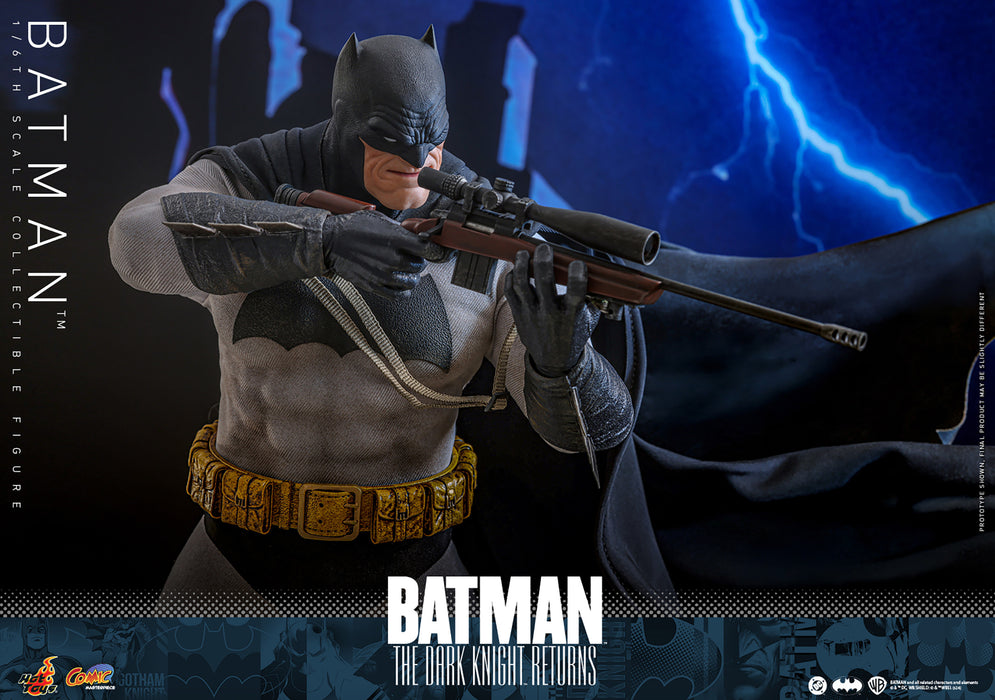 [PREORDER] Batman Sixth Scale Figure