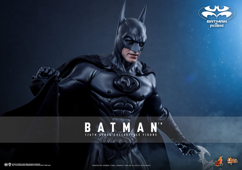 [PREORDER] Batman Sixth Scale Figure