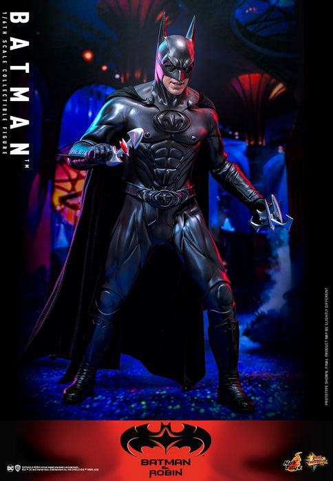 [PREORDER] Batman Sixth Scale Figure