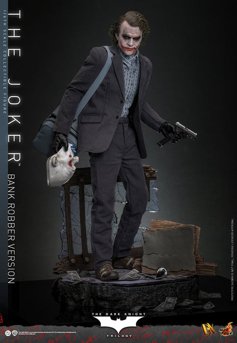 [PREORDER] The Joker (Bank Robber Version) Sixth Scale Figure
