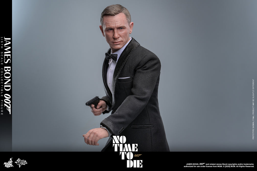 [PREORDER] James Bond Sixth Scale Figure