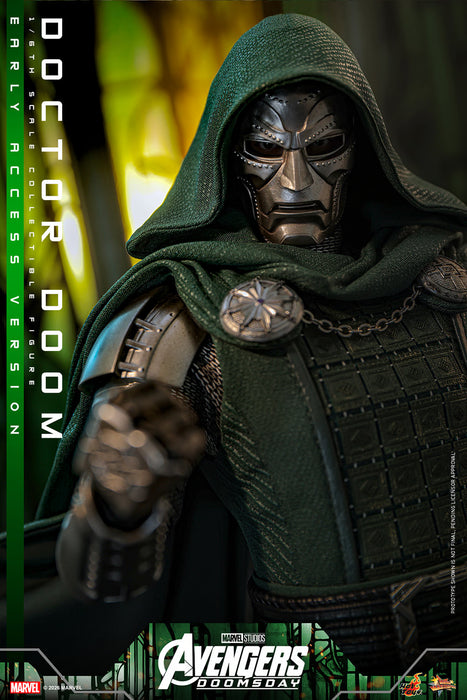 [PREORDER] Doctor Doom MMS906 | Sixth Scale Figure | Standard Edition