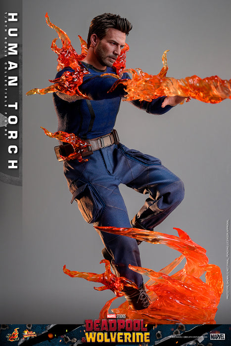 [PREORDER] Human Torch Sixth Scale Figure