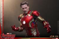 [PREORDER] Iron Man Mark XLIII (2.0) (Deluxe Version) MMS866D81 | Sixth Scale Action Figure | Hot Toys