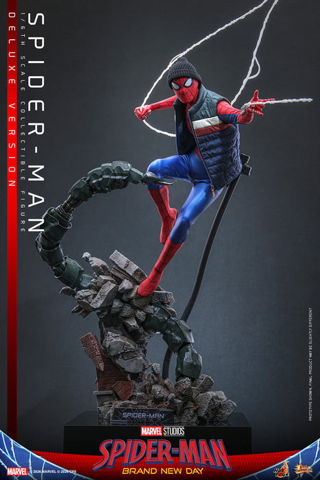 [PREORDER] Spider-Man MMS893 | Sixth Scale Figure | Deluxe Version