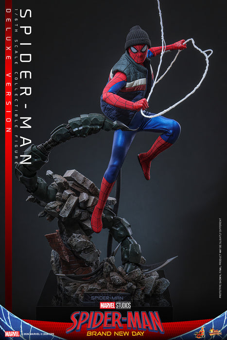 [PREORDER] Spider-Man MMS893 | Sixth Scale Figure | Deluxe Version