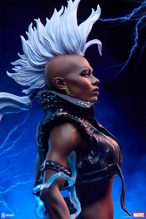 Storm | Premium Format Figure | Sideshow Collectibles