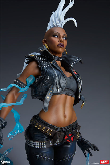 Storm | Premium Format Figure | Sideshow Collectibles
