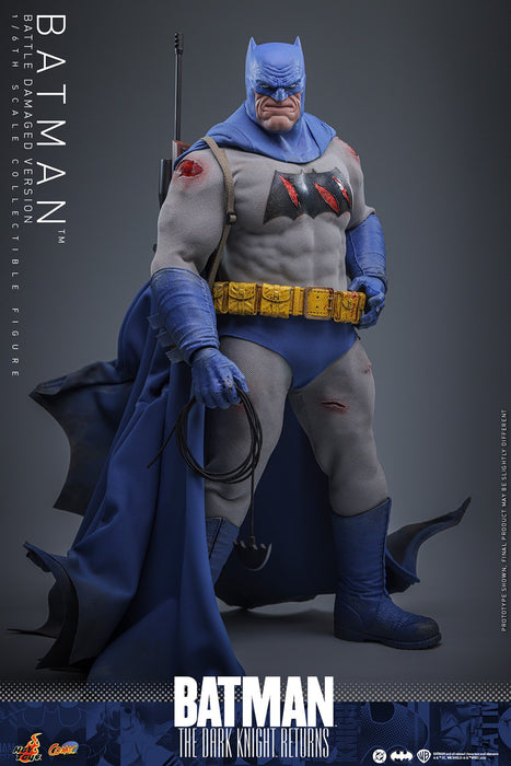 [PREORDER] Batman (Battle Damaged Version) CMS031 | Sixth Scale Action Figure | Hot Toys