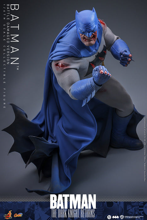 [PREORDER] Batman (Battle Damaged Version) CMS031 | Sixth Scale Action Figure | Hot Toys