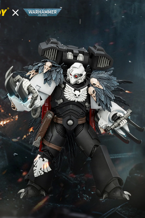 Raven Guard Chapter Master Aethon Shaan with Claws of Severax and Heavy Bolt Pistol | Warhammer 40k 1/18 Action Figure | JOYTOY