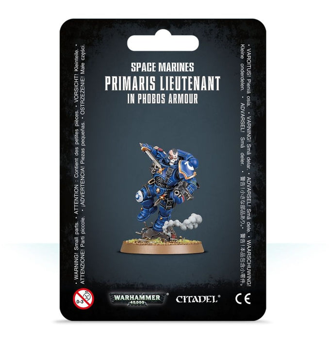 Space Marines: Primaris Lieutenant in Reiver Armour | Warhammer 40,000 | Games Workshop