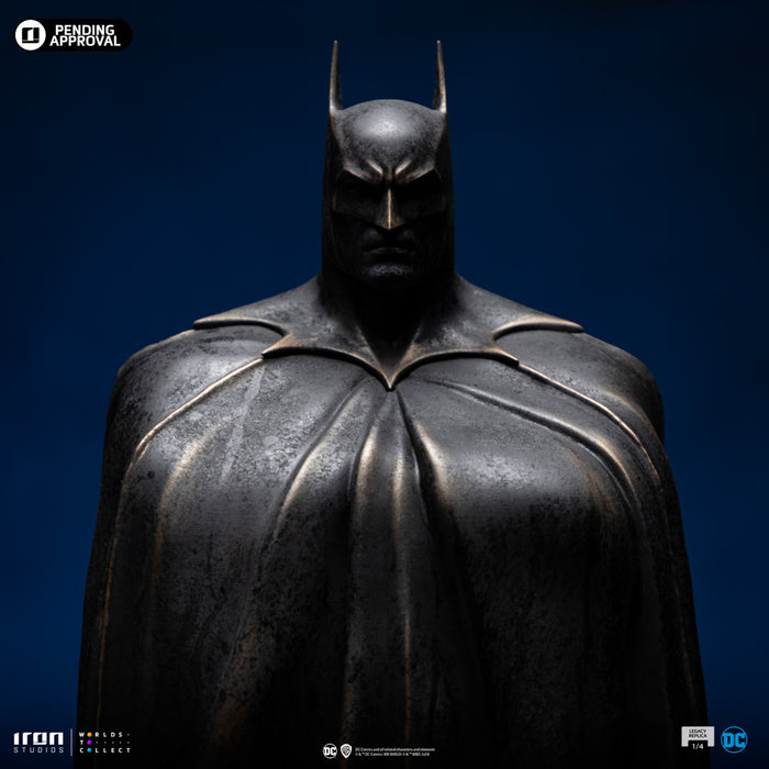 [PREORDER] Batman and Bruce Wayne Quarter Scale Statue