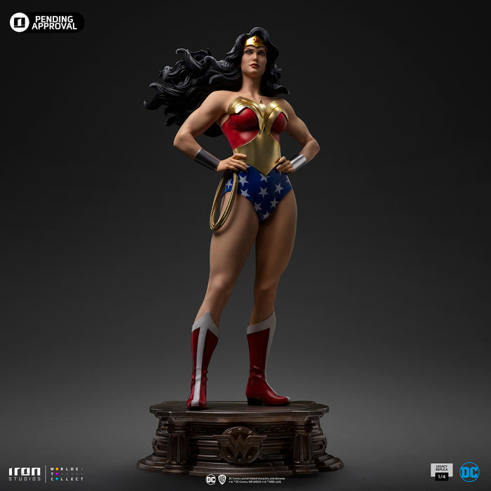 [PREORDER] Wonder Woman DC Trinity Quarter Scale Statue