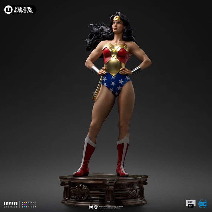 [PREORDER] Wonder Woman DC Trinity Quarter Scale Statue