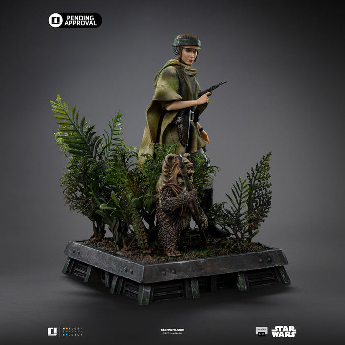 [PREORDER] Leia and Wicket 1:10 Scale Statue