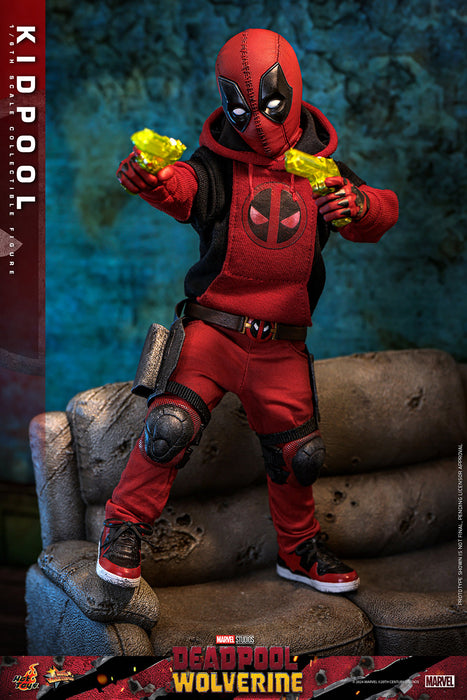 [PREORDER] Kidpool Sixth Scale Figure