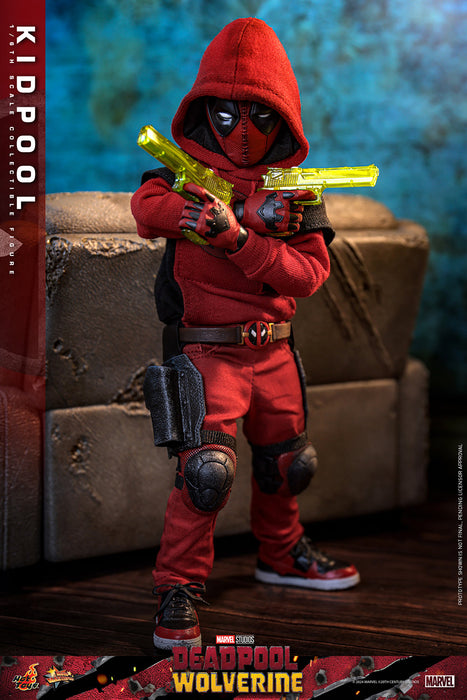 [PREORDER] Kidpool Sixth Scale Figure