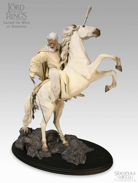 Lord of the Rings: Gandalf the White on Shadowfax Polystone Statue