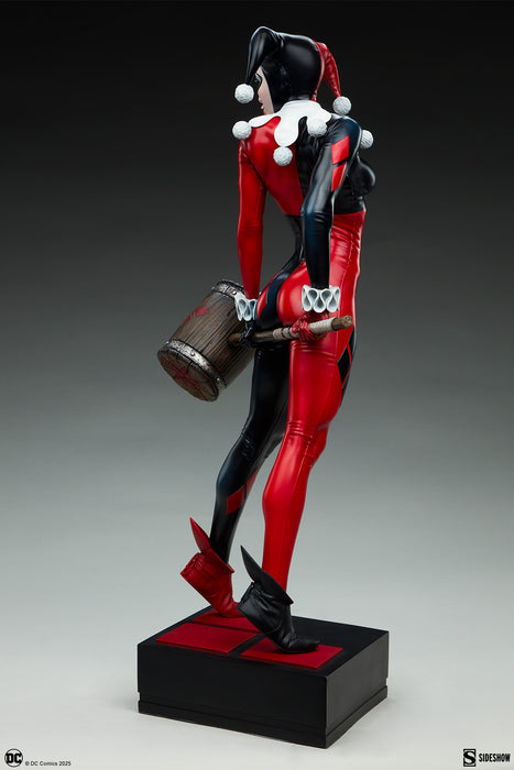 [PREORDER] Harley Quinn™ Premium Format™ Figure