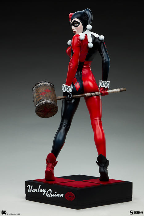 [PREORDER] Harley Quinn™ Premium Format™ Figure