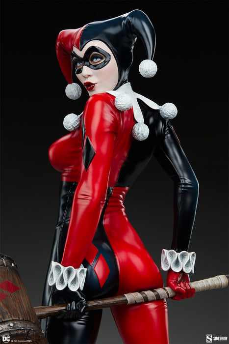 [PREORDER] Harley Quinn™ Premium Format™ Figure