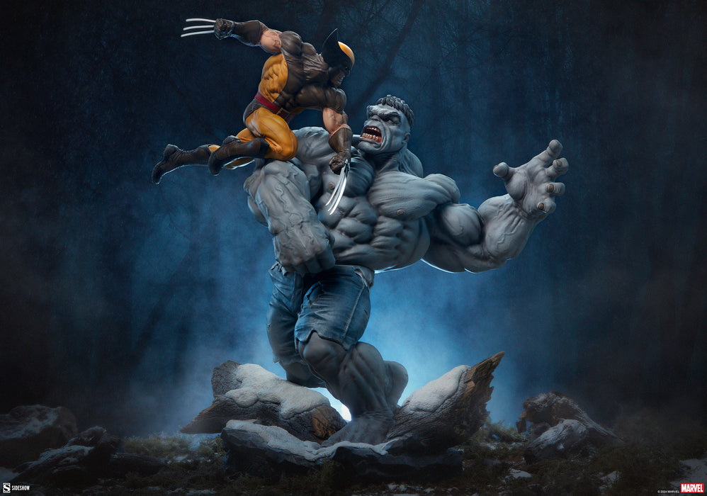 [PREORDER] Grey Hulk vs Wolverine Maquette