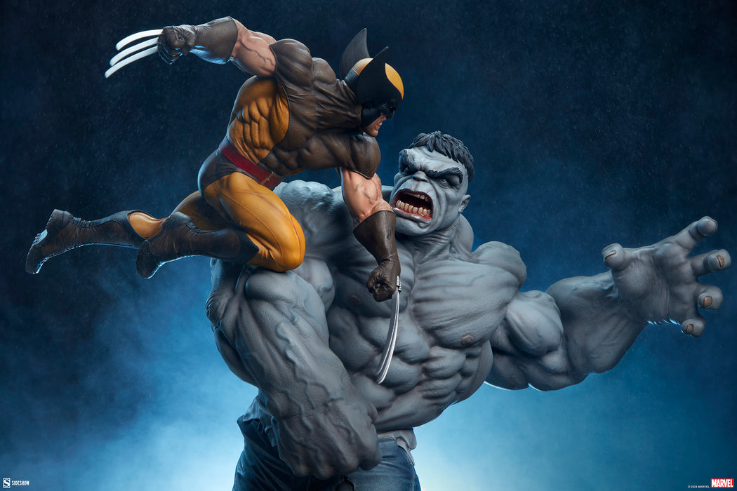 [PREORDER] Grey Hulk vs Wolverine Maquette