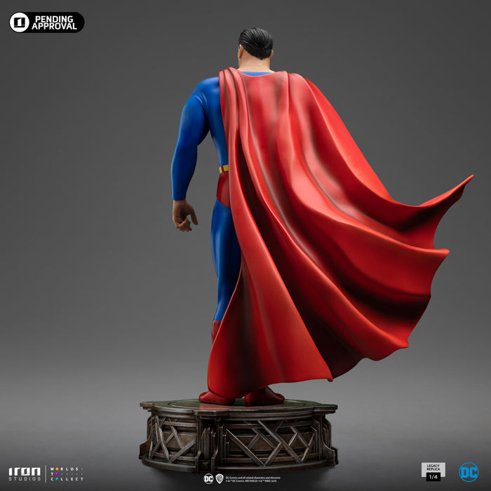 [PREORDER] Superman DC Trinity Quarter Scale Statue