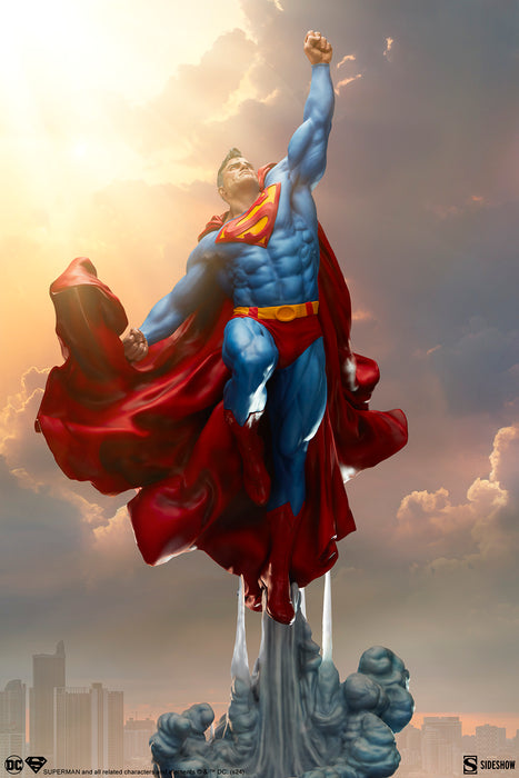 [PRE-ORDER] Superman Premium Format™ Figure